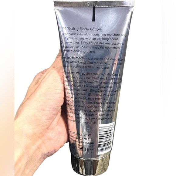 Dermalactives Energizing Body Lotion 200 ML 6.76 Fl Oz Sealed Rejuvenates Skin - Picture 10 of 14